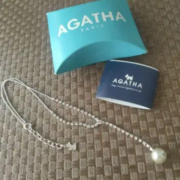 AGATHA 큐빅 펄 장식 목걸이