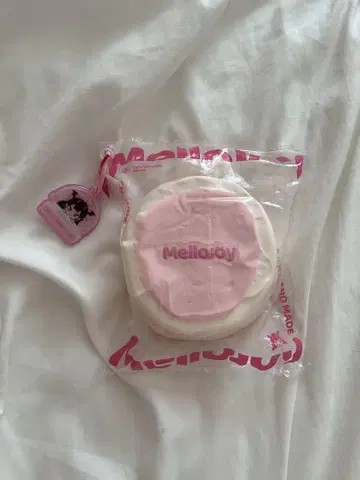 mellojoy 스퀴즈 핑크 크리미 크림