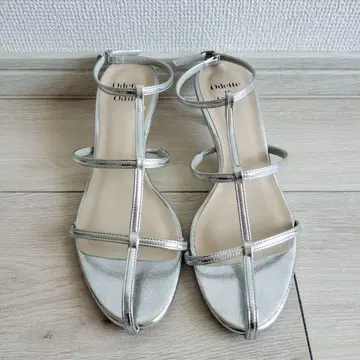 오디트 에오딜 실버 샌들