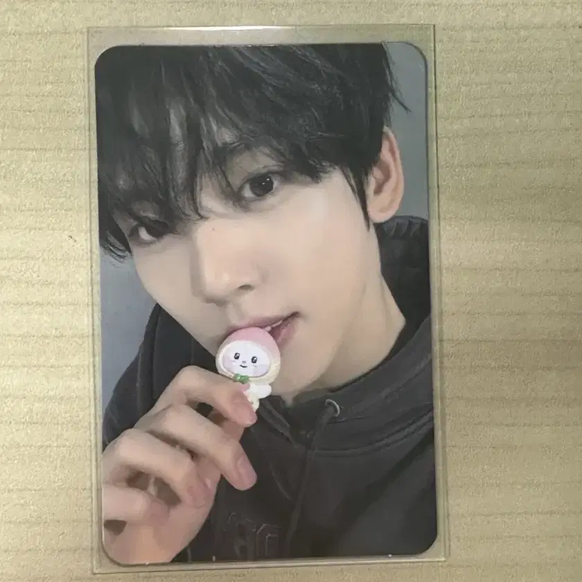 ZEROBASEONE | 제로베이스원 Zerobaseone han yujin figure poca
