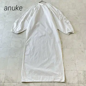 고품질 anuke 컷워크 자수 롱 원피스 화이트