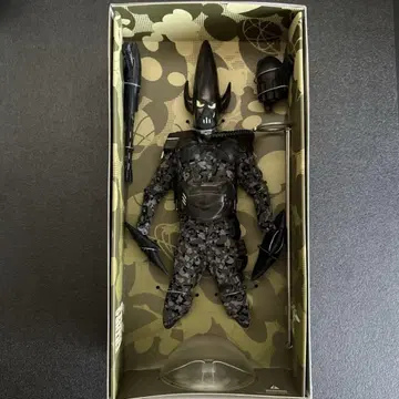 MEDICOM TOY RAH FUTURA UNKLE 77 메디콤토이