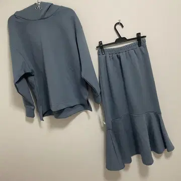 앤디 콜 종이상자 니트 셋업
