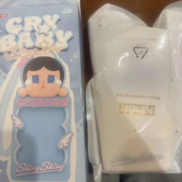 POPMART CRYBABY SHINY 카드 케이스