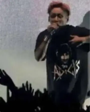 the adicts 티셔츠 DIR EN GREY 교토 착용