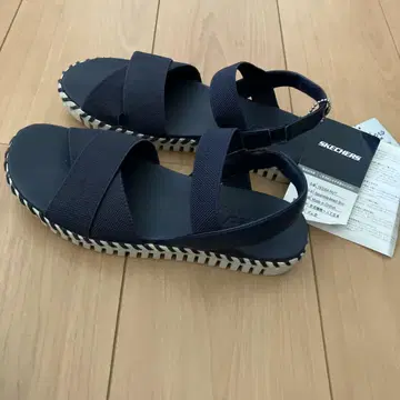 [미사용 새상품] SKECHERS 스케쳐스 샌들
