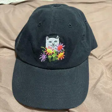 RIPNDIP 블랙 야구 모자