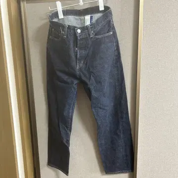 NATURAL LAUNDRY 다크 블루 스트레이트 데님