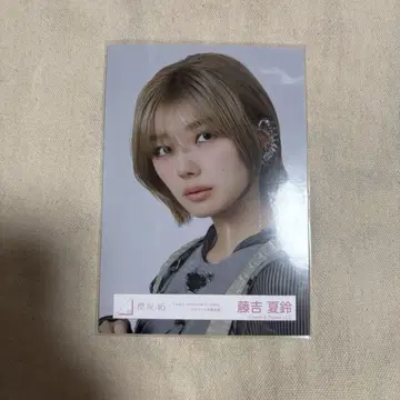 사쿠라자카46 후지요시 카린 브로마이드 iwtc 재킷 사진