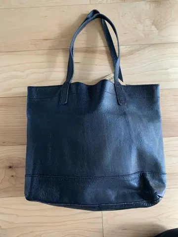 CLASKA. DO 오리지널 Sac noir 가죽 토트백