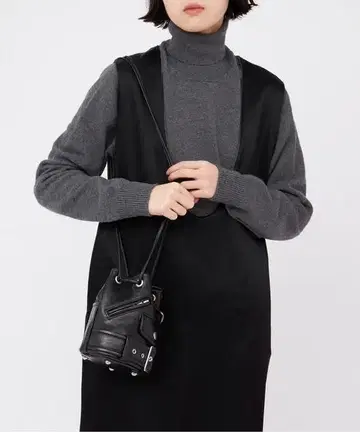 beautiful people 복조리 가죽 라이더스 숄더백