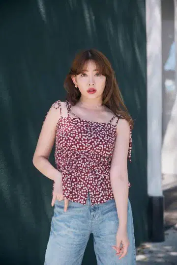 herlipto 체리 패턴 스트랩 탑 M 사이즈