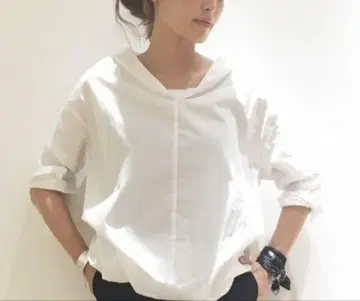 새상품 두지엠 클라세 코튼 풀오버 셔츠