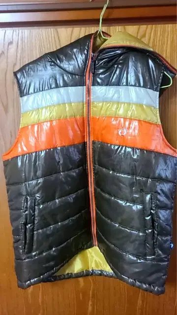 HANG TEN 멀티 컬러 다운 베스트 L 사이즈