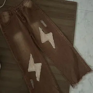 번개 무늬 데미지 가공 브라운 데님 팬츠 XL