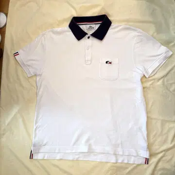 LACOSTE 화이트 피케 셔츠 사이즈 4