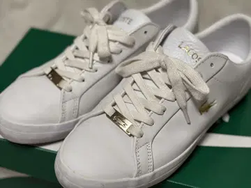 Lacoste 라코스테 화이트 가죽 스니커즈 여성용