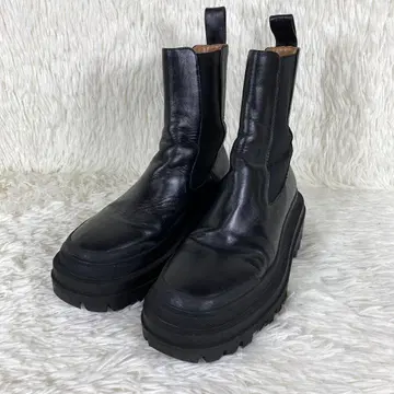 [ ZARA ] 자라 (23.5) 가죽 사이드 고어 부츠