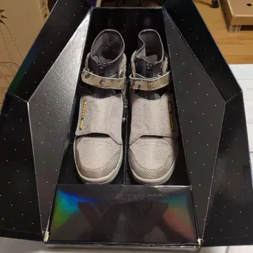 REEBOK U.S.C.M. BUG X ALIEN STOMPER 28cm