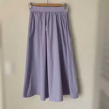 투모로우랜드 보르지 라벤더 컬러 롱 스커트
