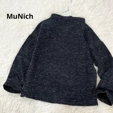 뮤닉 하이넥 모자이크 컷 티셔츠 믹스 니트풍 블랙