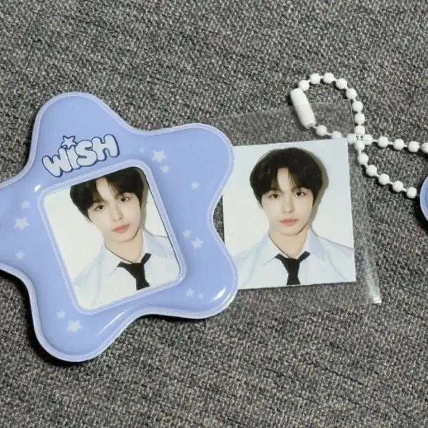 School of Wish Riku ID Photo on Bunjang Global Site.