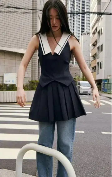 자라 세일러 카라 슬리브리스 미니 원피스 네이비