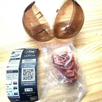 오오쿠와가타 번데기 사나기 피규어 캡슐 토이