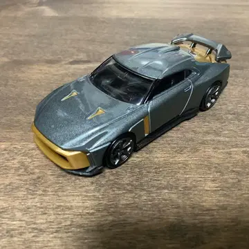 토미카 프리미엄 닛산 GT-R 50 by 이타르 디자인