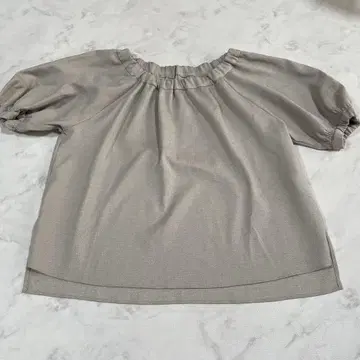 LOUNIE 프릴 넥 셔츠 반팔