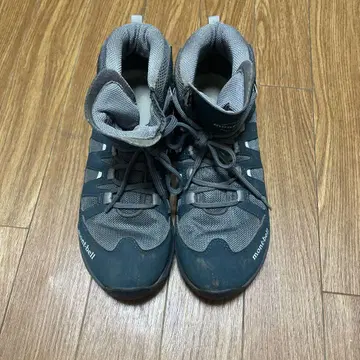 몽벨 하이컷 아웃도어 신발 23cm 방수