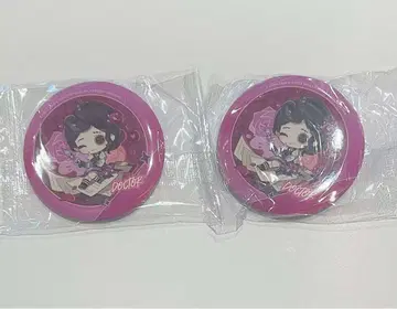 IdentityV 의사 캔뱃지 2개