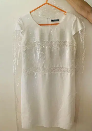 MADAM JOCONDE 라핀 원피스