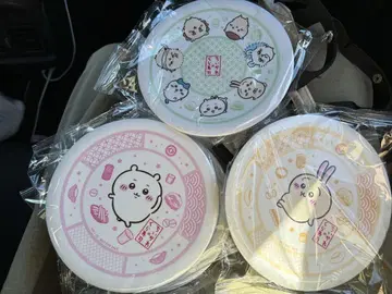 쿠라스시 치이카와 (먼작귀) 토끼 모이다