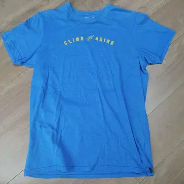 MOUNTAIN HARD WEAR CLIMB AXING 티셔츠 M