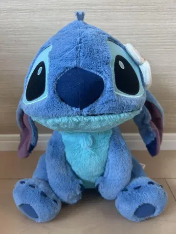 스티치 봉제 인형
