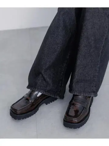 jeanasis 스퀘어 로퍼