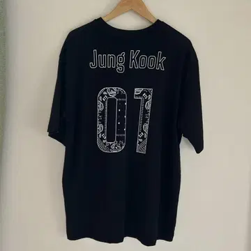 BTS Jung Kook 01 블랙 팀 셔츠