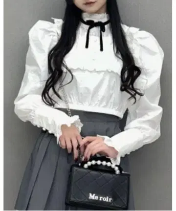 Me roir 턱 프릴 블라우스 아이보리