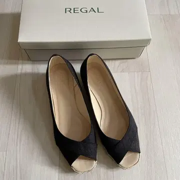 리걸 웨지솔 펌프스 23.5cm