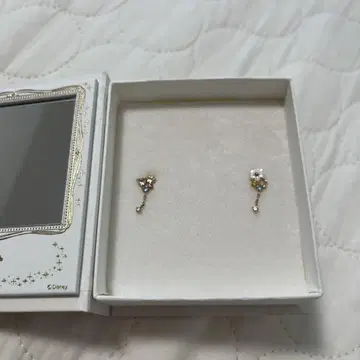 TAKE UP 디즈니 프린세스 귀걸이 아리엘