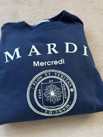 MARDI Mercredi 맨투맨 네이비 아이보리