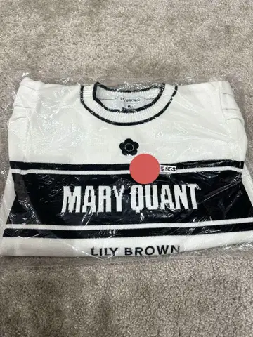 MARY QUANT 반팔 니트 화이트 블랙 릴리 브라운