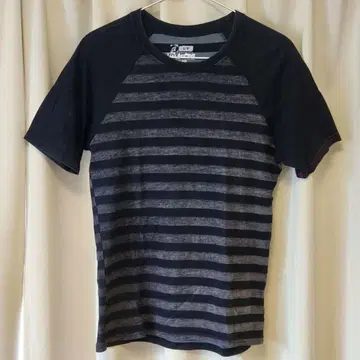 Volcom 볼콤 스트라이프 티셔츠 S 블랙 그레이 래글런