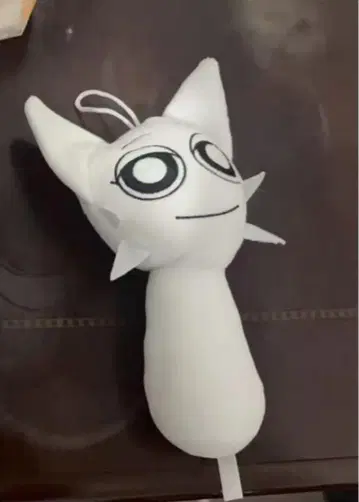 화이트 캐릭터 봉제 인형