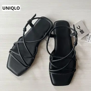 UNIQLO 내로우 스트랩 샌들 블랙 S ( ~23.0cm )