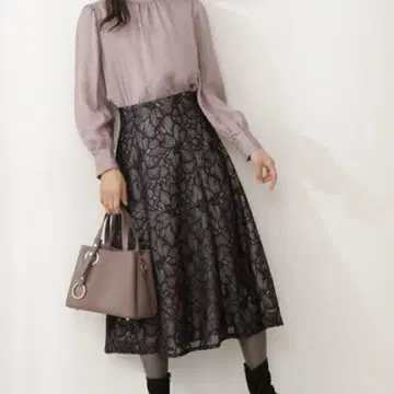 프로포션 플라워 레이스 머메이드 스커트