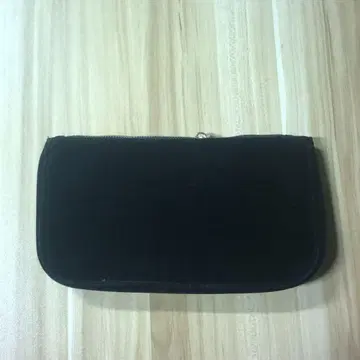 블랙 벨벳 코인 케이스