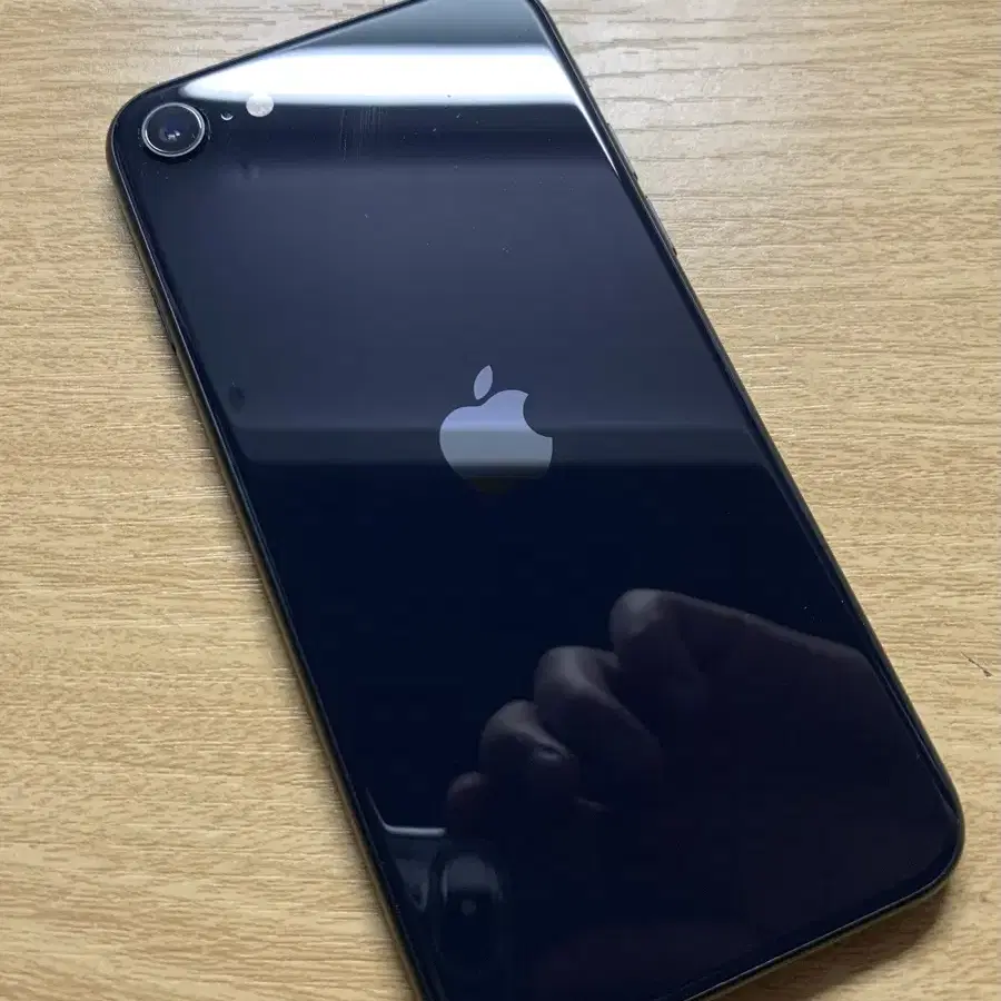 iPhone SE3 128GB 黒 iPhone SE (第3世代)｜価格比較・SIMフリー・最新情報 - 価格.com