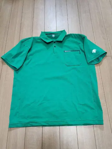 새상품급 데상트 DESCENTE 그린 피케 셔츠 XA 사이즈